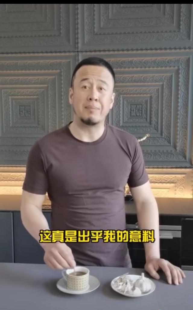 杨坤最新直播